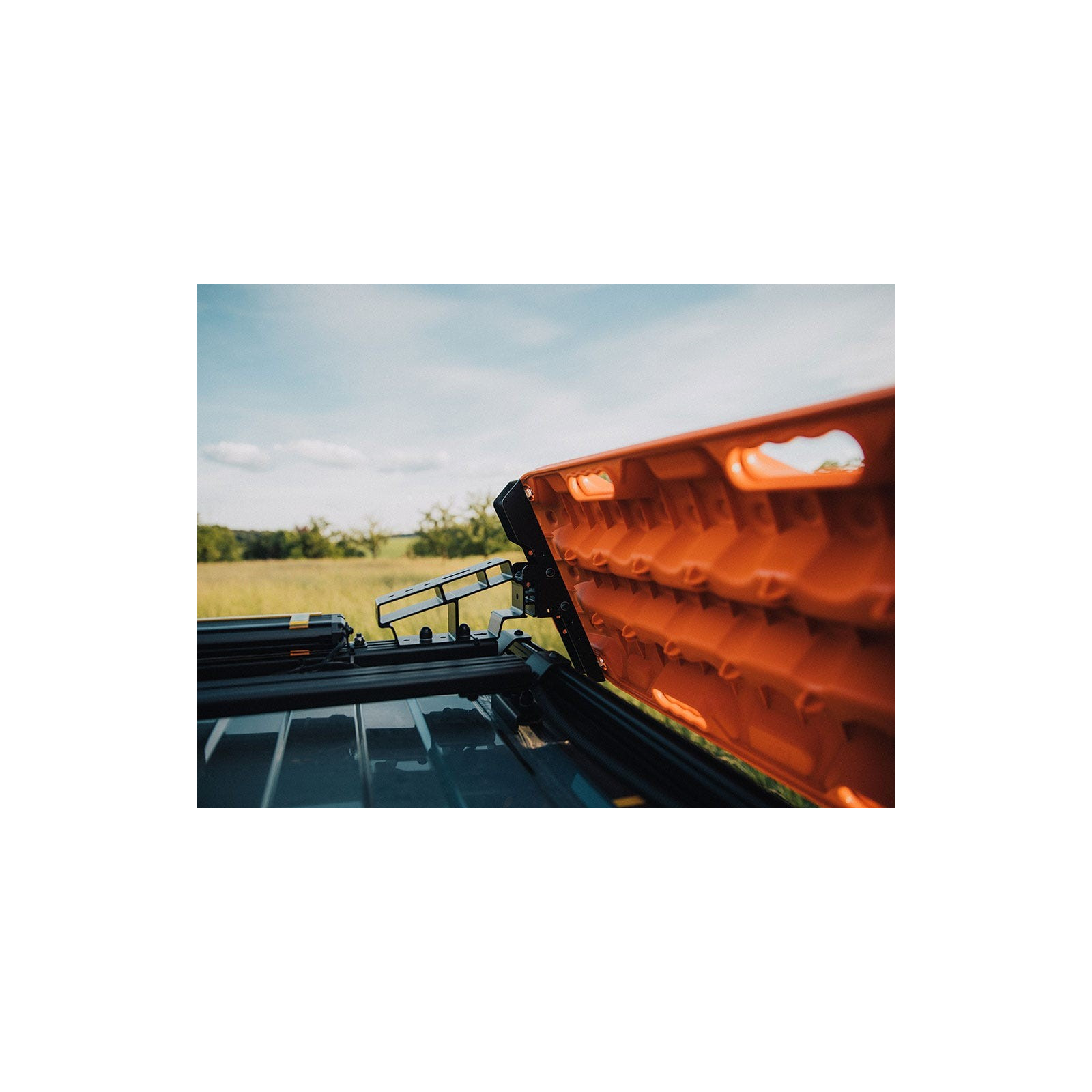 Montage latéral d'accessoires de Slimsport/Slimpro pour fourgons / Large 