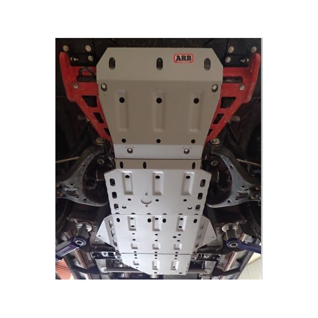 UVP SUIT MY20 DMAX/BT50 