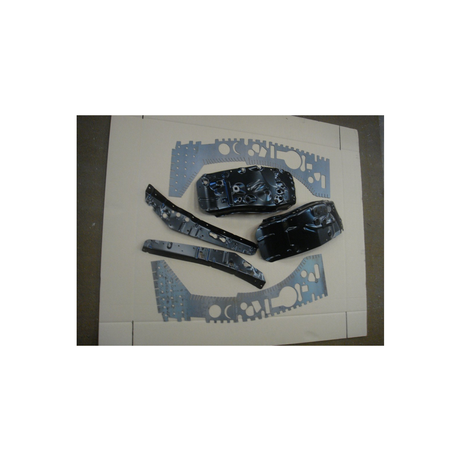 Kit Renfort Ailes AV à Souder (6 pièces) N4 Toyota KDJ120 KDJ125 (paire) • BLDR112