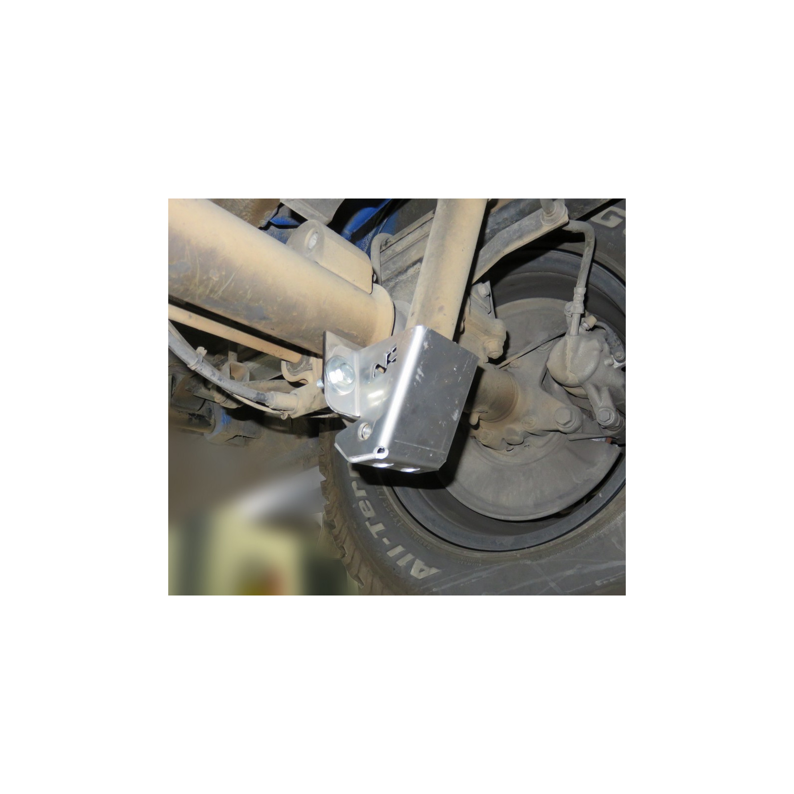 Kit Renfort Ancrages Inférieurs Amortisseurs AR N4 Mercedes Sprinter • SUKT32