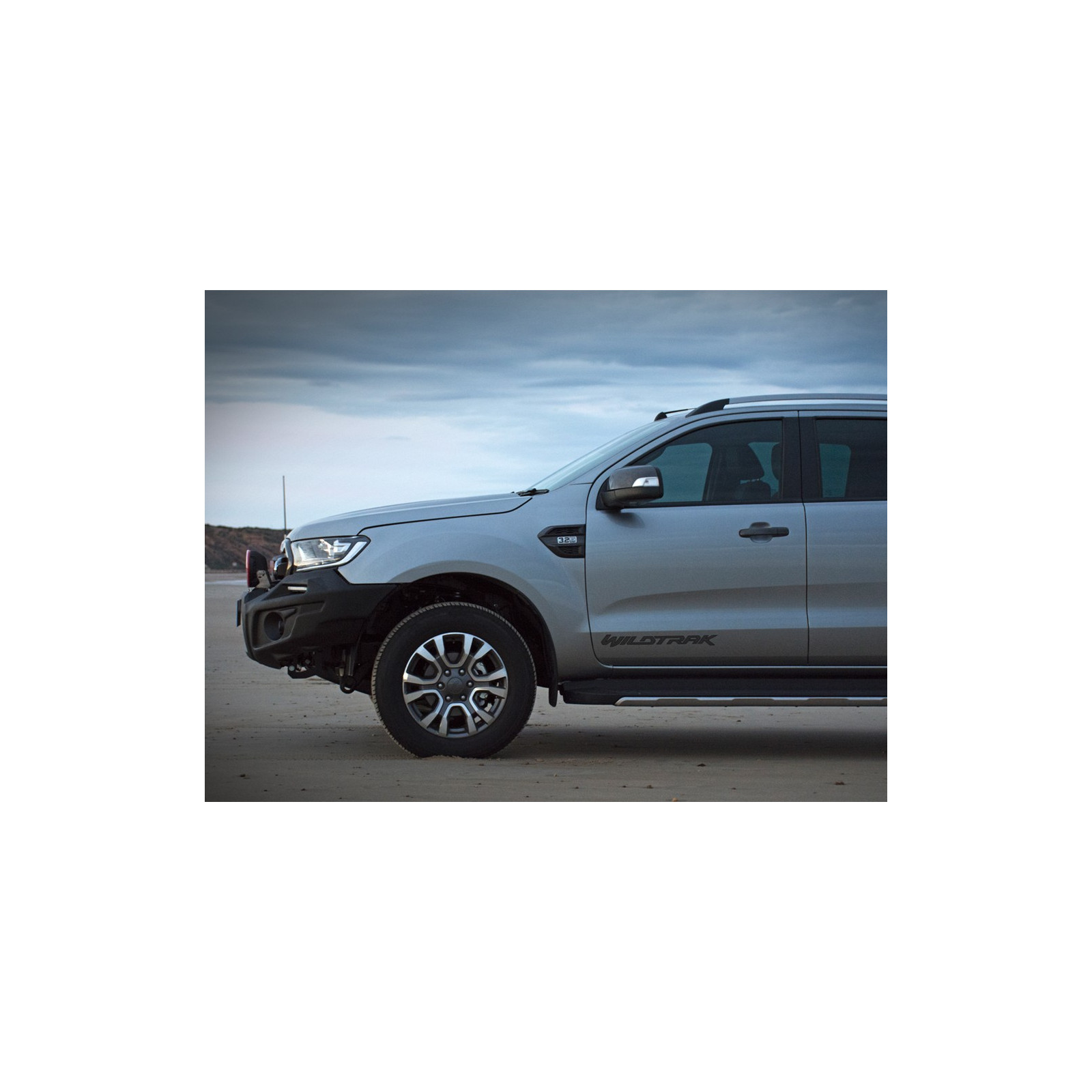 STEALTH FORD RANGER PX2 BLACK 