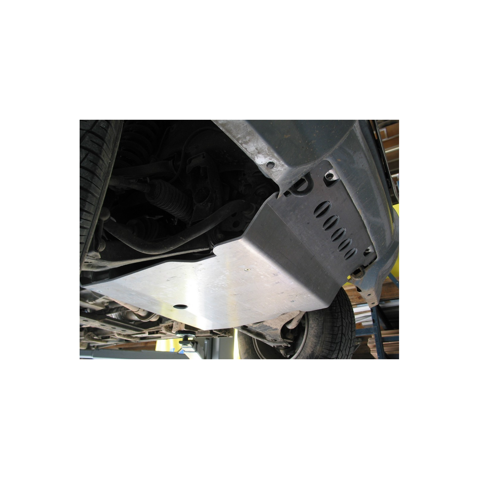 Ski de protection / Blindage AV N4 Mitsubishi Pajero DID 2000-2007 • BLAV14AR