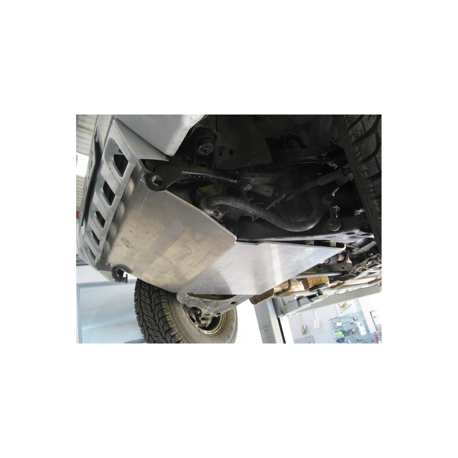 Ski de protection / Blindage AV N4 Mitsubishi Pajero II 1990-2003 • BLAV4A