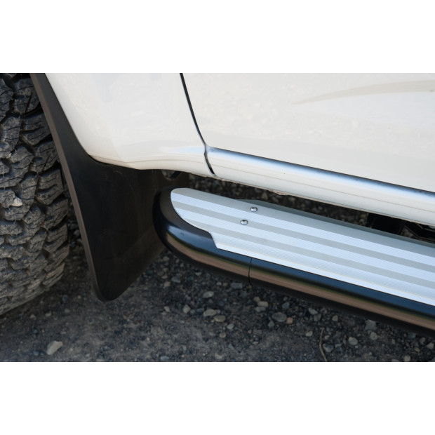 SUMMIT S/STEP 16ON SC DC 4WD 