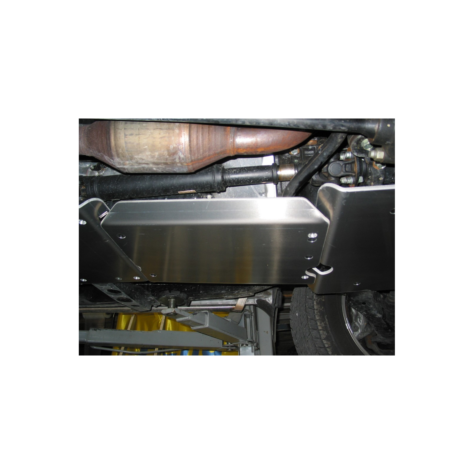 Ski de protection / Blindage BV N4 Toyota HDJ100 • BLBT32A