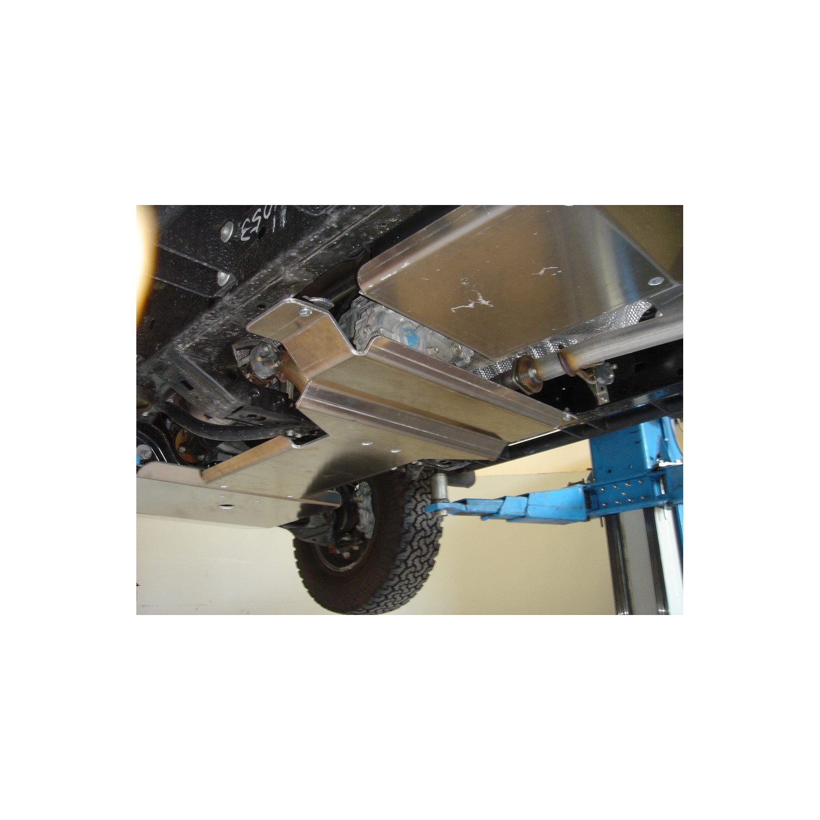 Ski de protection / Blindage BV+BT N4 Toyota FJ Cruiser 2006+ • BLBT38A