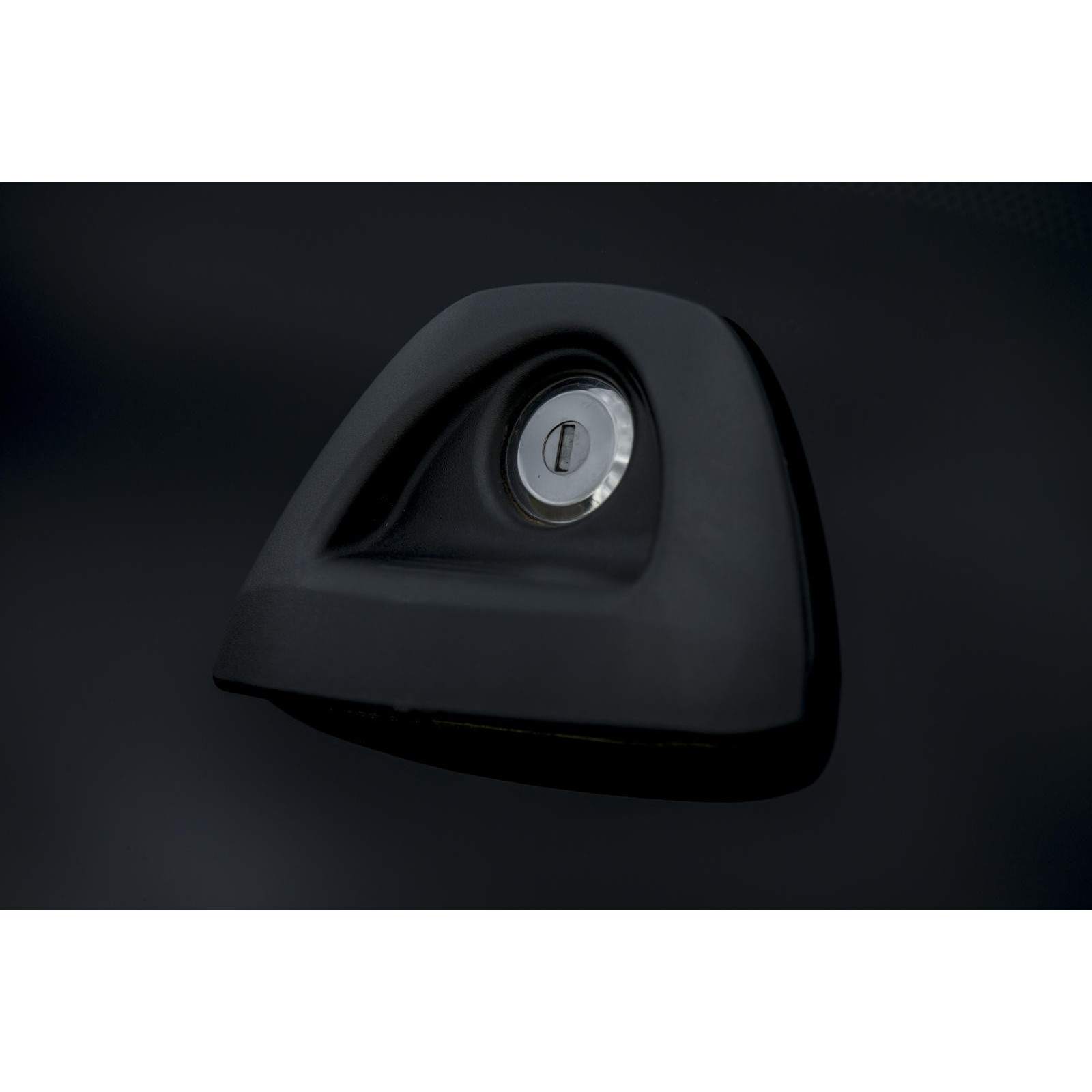 CLASSIC PLUS CNPY DC AMAROK 