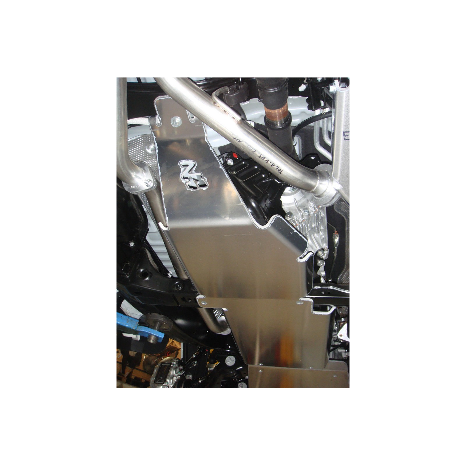 Ski de protection / Blindage BV+BT N4 Toyota VDJ200 2007+ • BLBT42A