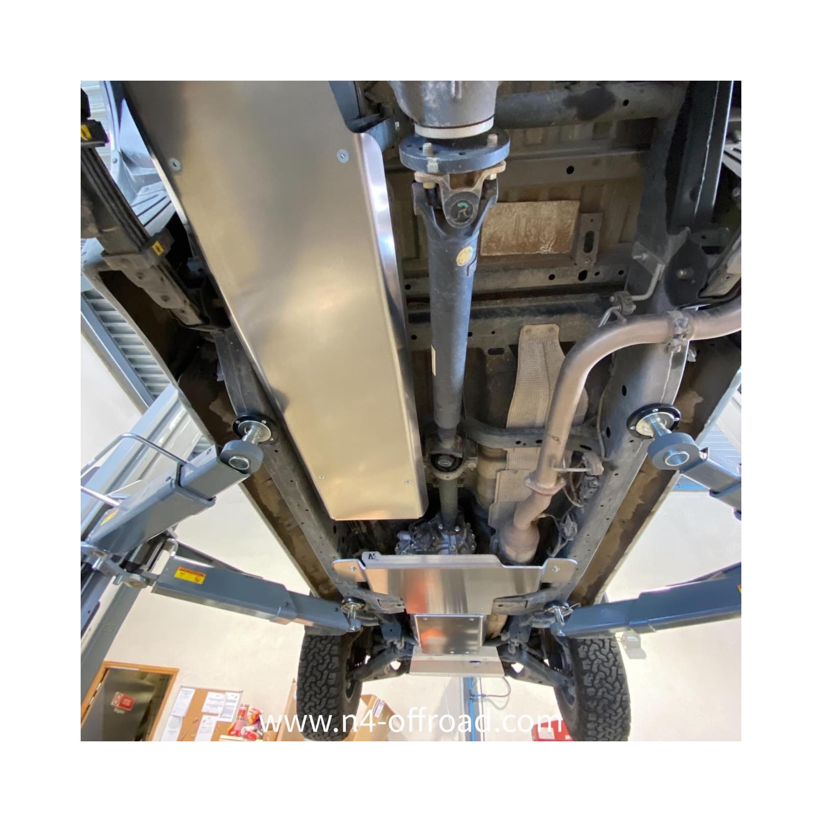 Ski de protection avant en aluminium de 8mm pour Ford Ranger PX3 à partir de 2020 N4-OFFROAD 