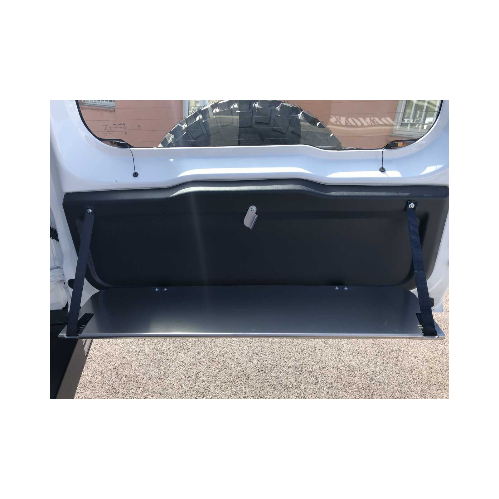 Tablette rabattable N4-OFFROAD sur porte arrière Jimny après 2019 - version sans ouverture depuis l'intérieur 