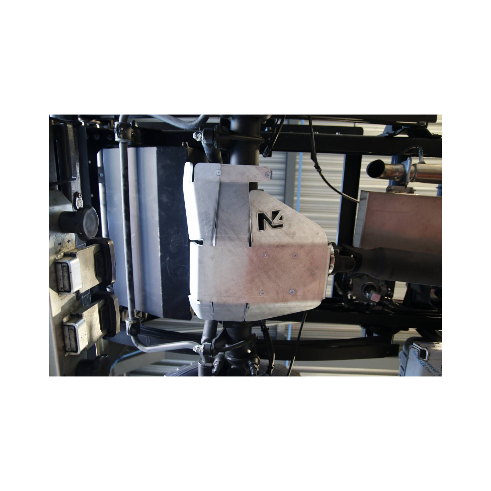 Ski de protection de nez de pont arrière en aluminium de 10mm pour Iveco Daily 3 4x4 phase 2 après 2019 N4-OFFROAD 