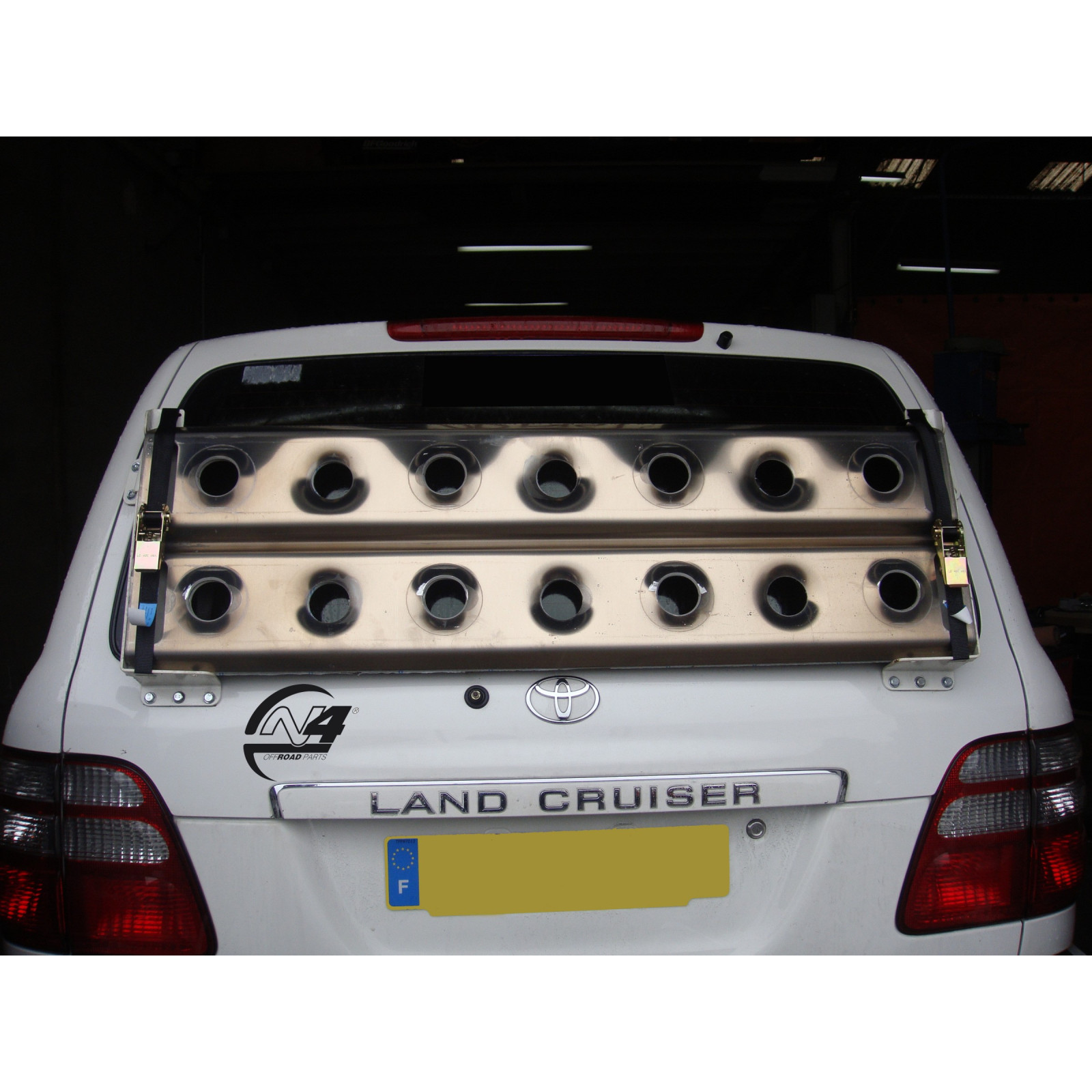 Support de plaques à sable sur le hayon pour Toyota HDJ100 N4-OFFROAD 