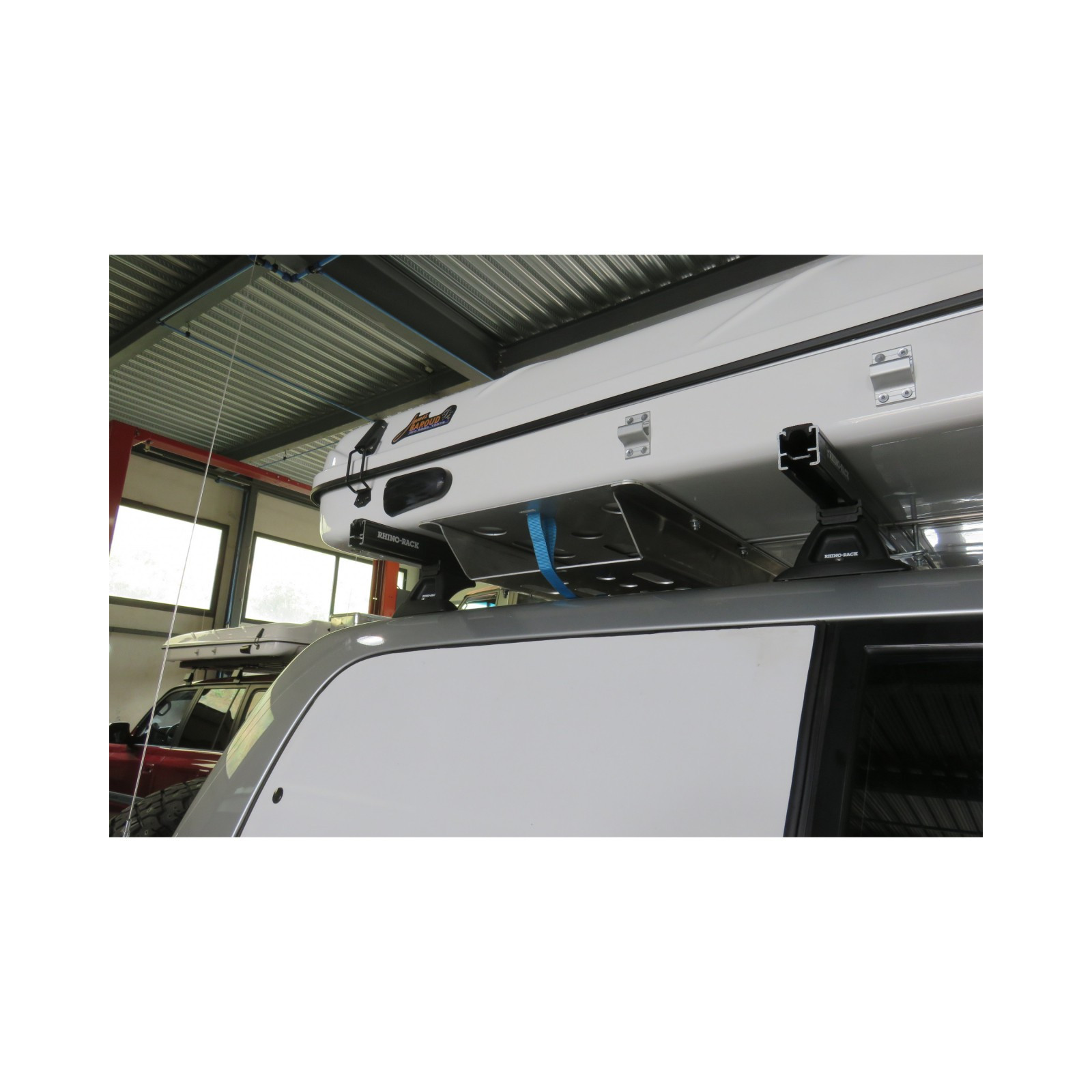 Support d'échelle sous tente James Baroud N4-OFFROAD 