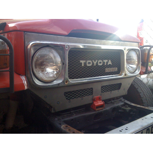 Calandre masque avant en acier J4 N4-OFFROAD 