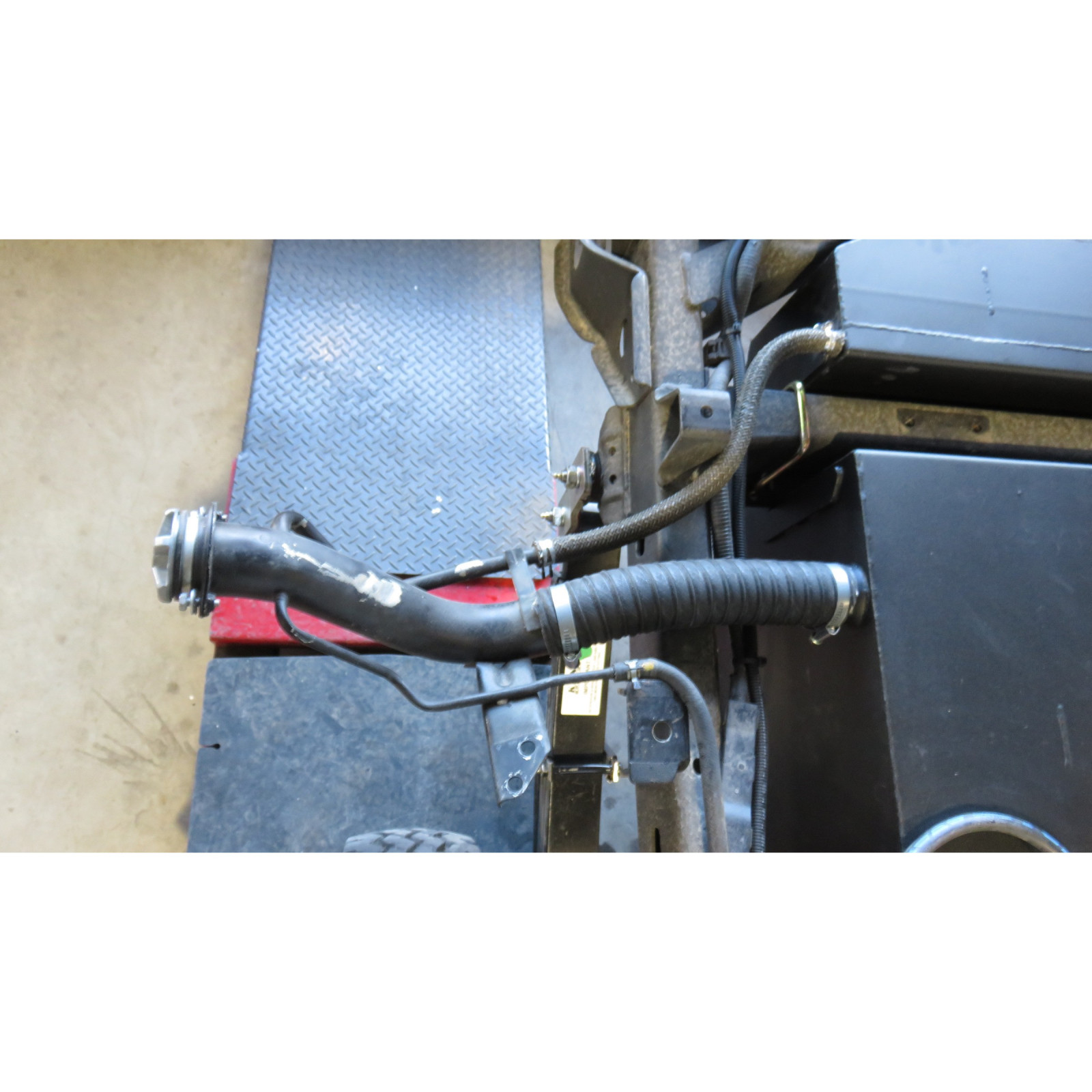 Réservoir supplémentaire auxiliaire inox 160L Toyota HZJ78 et HZJ79 simple cabine N4-OFFROAD 