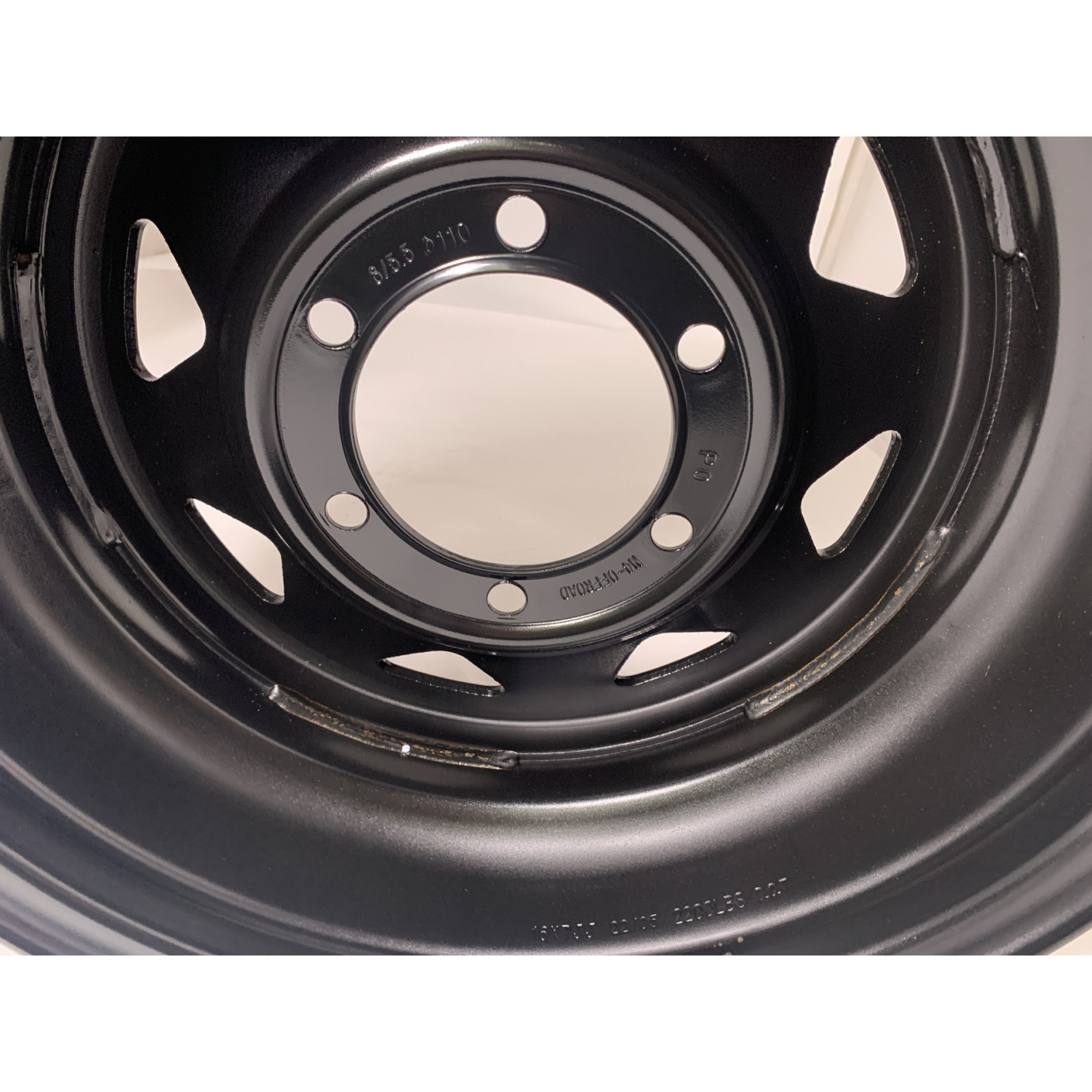 Jante acier Triangular noire 7X16 6x139.7 ET0 CB110 pour Nissan Toyota Ford Mitsubishi 