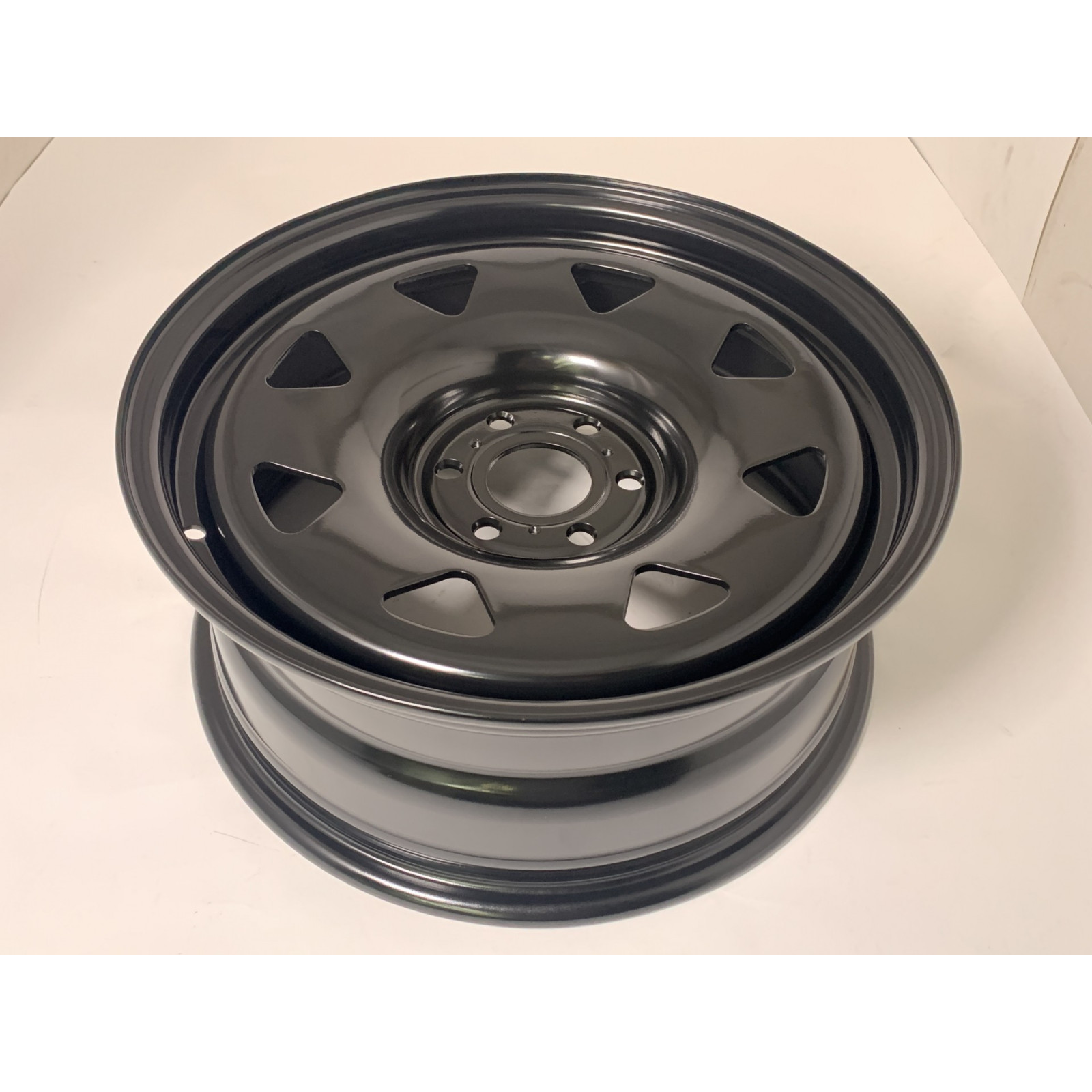 Jante acier Triangular noire 7x17 6x114.3 ET20 CB66.1 pour Nissan Navara D23 Mercedes Classe X Renault Alaskan N4-OFFROAD 