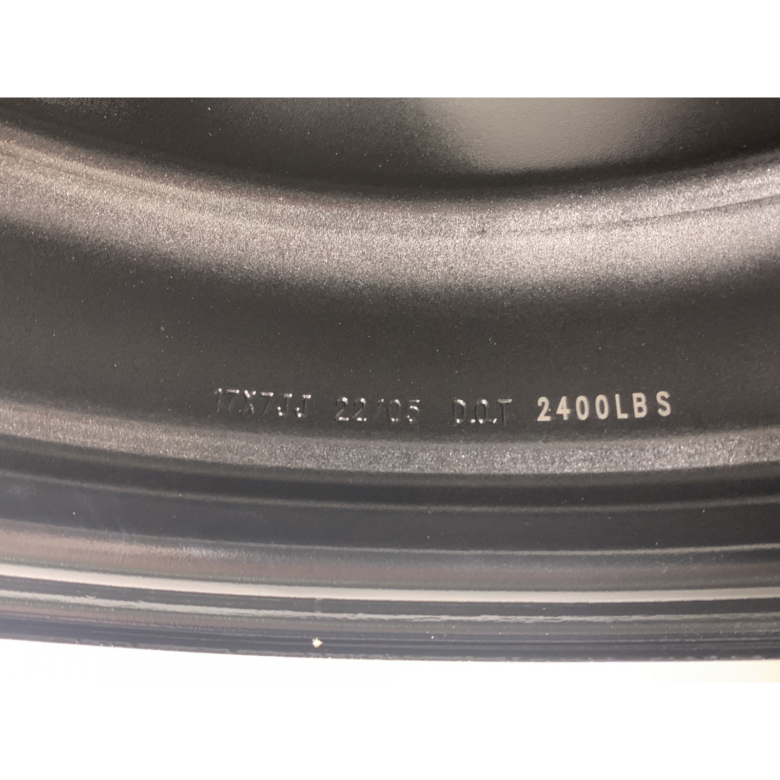 Jante acier Triangular noire 7x17 6x114.3 ET20 CB66.1 pour Nissan Navara D23 Mercedes Classe X Renault Alaskan N4-OFFROAD 