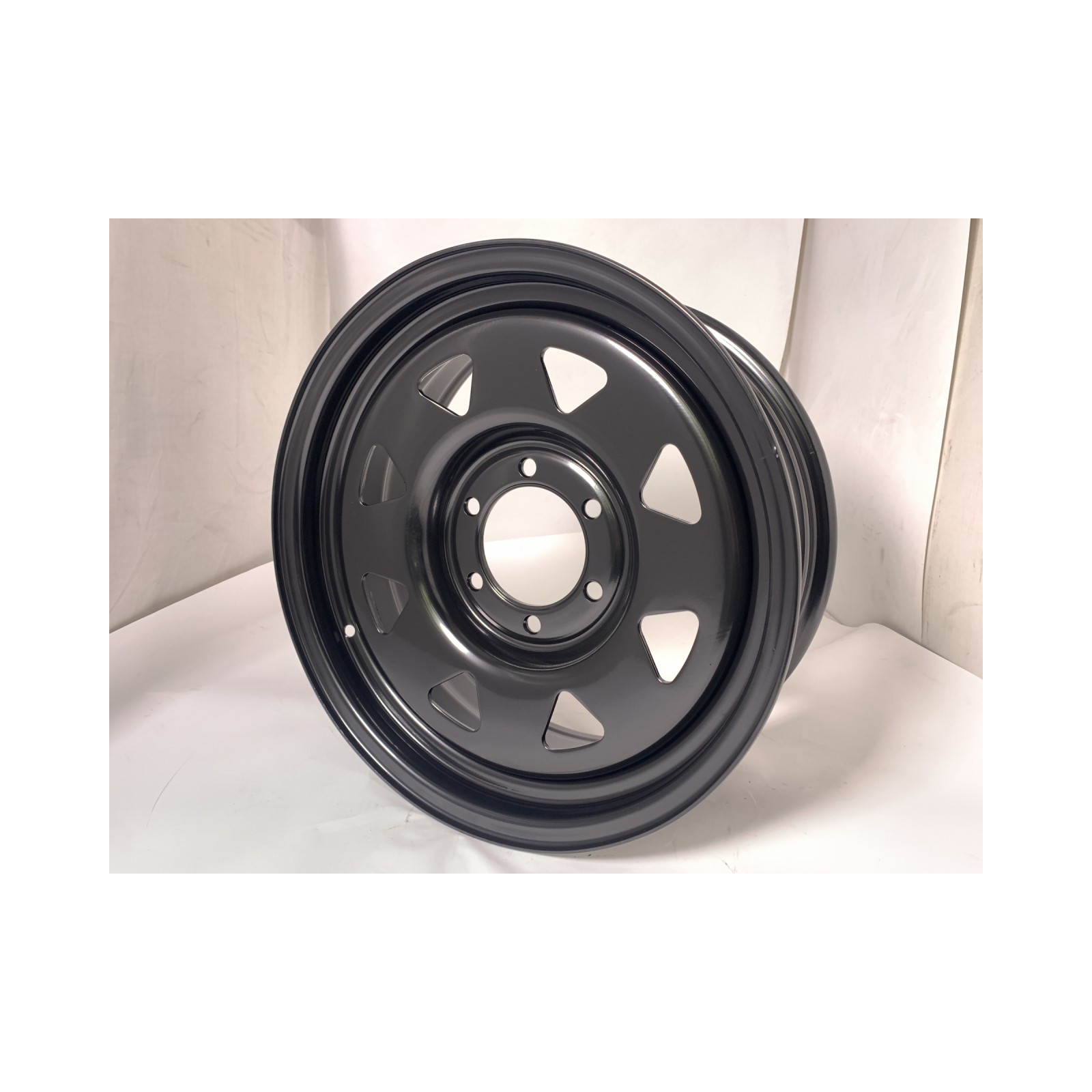 Jante acier Triangular noire 7x17 6x139.7 ET20 CB106.1 pour Toyota Land Cruiser Hilux N4-OFFROAD 