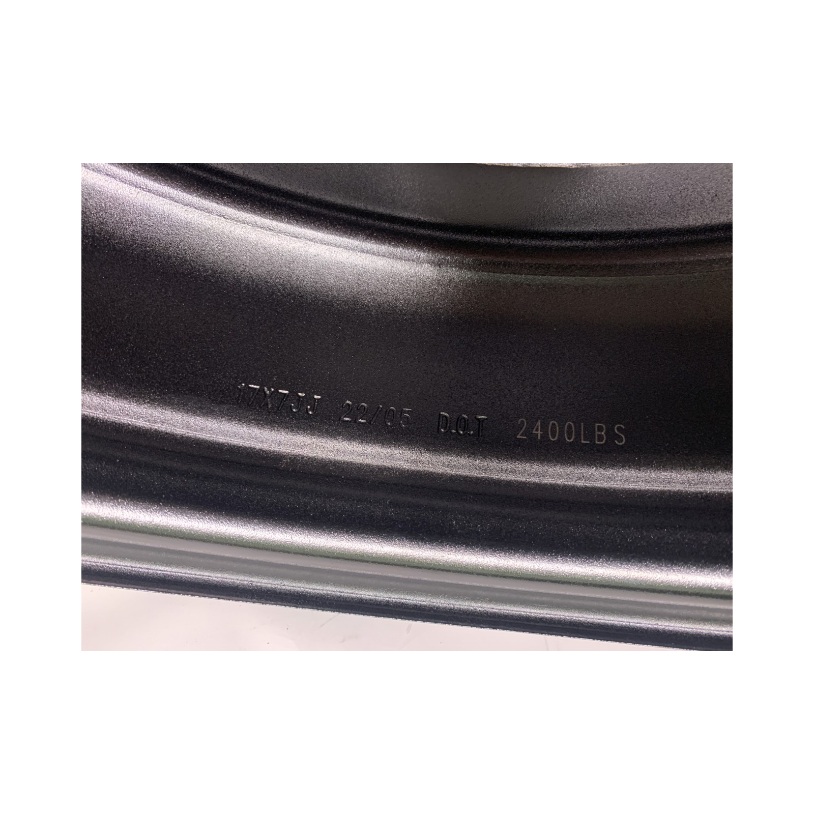Jante acier Triangular noire 7x17 6x139.7 ET20 CB106.1 pour Toyota Land Cruiser Hilux N4-OFFROAD 