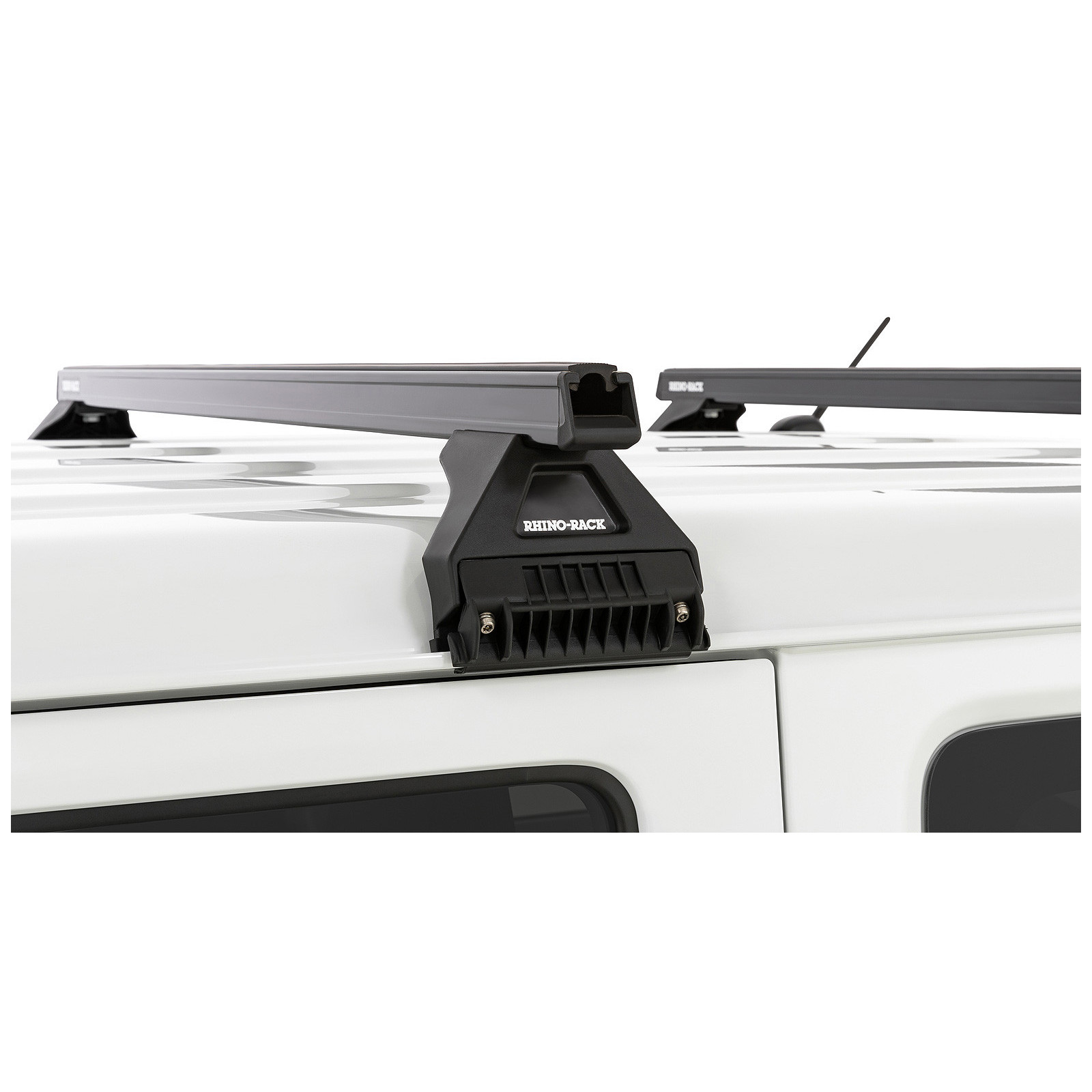 Kit 2 barres de toit noires RHINO-RACK Heavy Duty RL110 • JA0631 