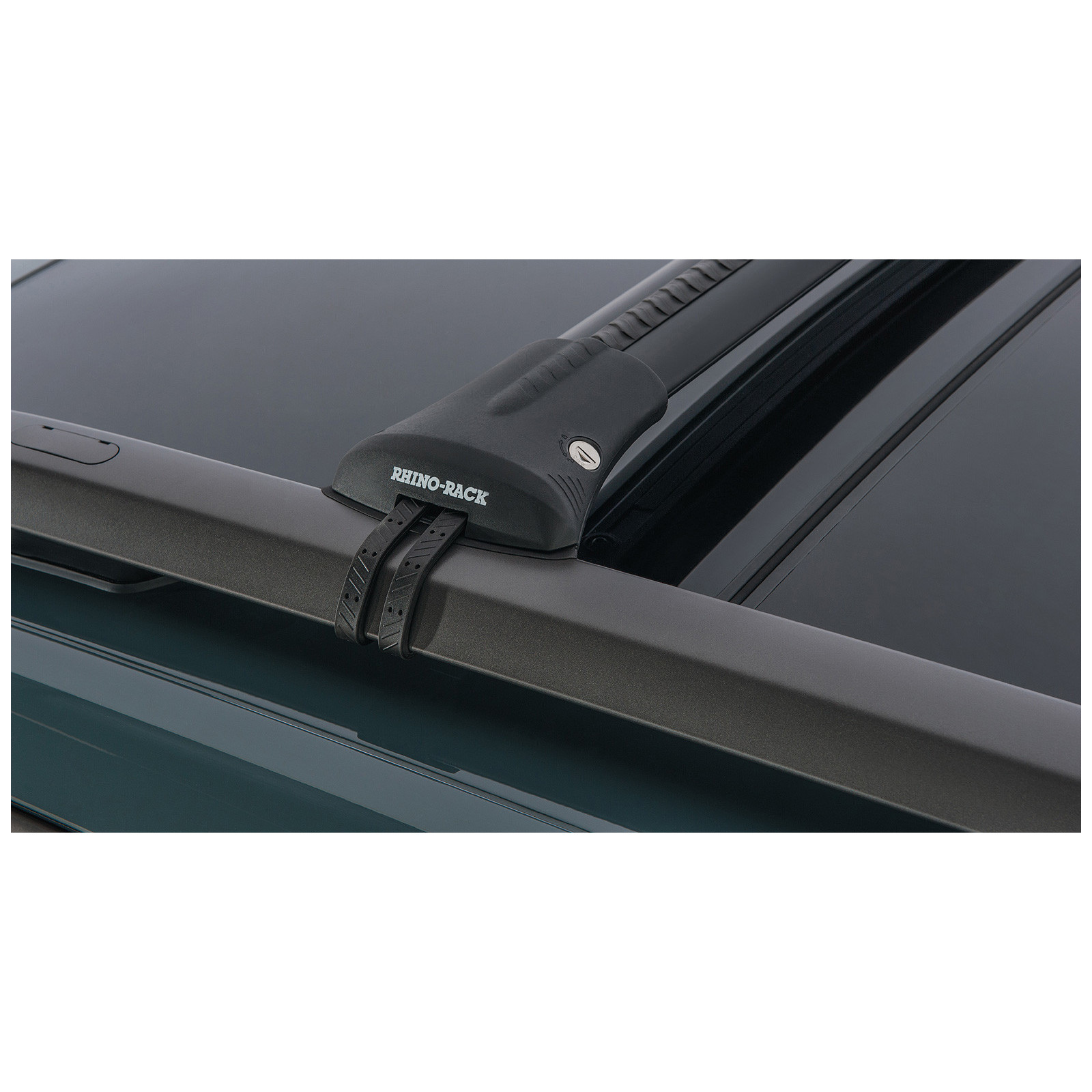 Kit 2 barres de toit noires RHINO-RACK Vortex SteathBar • JA7972 