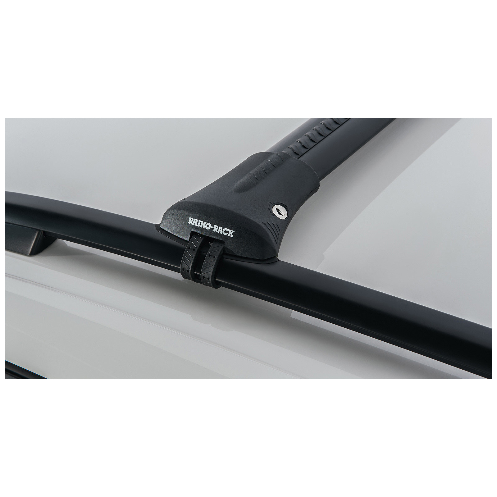 Kit 2 barres de toit noires RHINO-RACK Vortex SteathBar • JA7975 