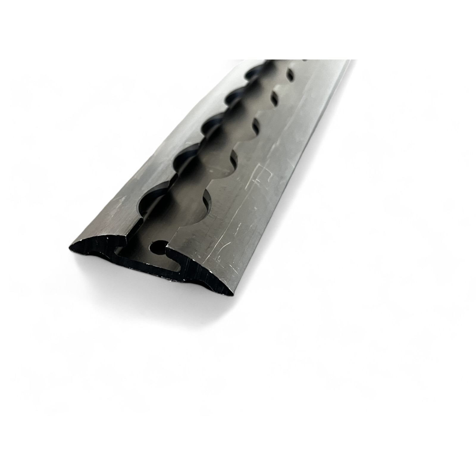 Rail arrimage Aero semi circulaire aluminium anodise noir 1000mm 