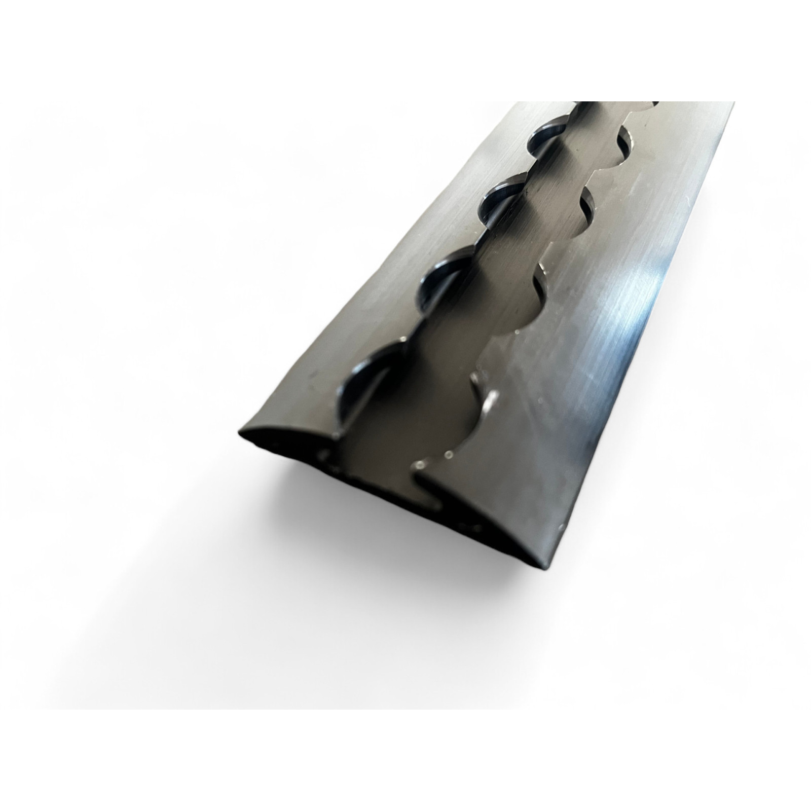 Rail arrimage Aero semi circulaire aluminium anodise noir 2000mm 