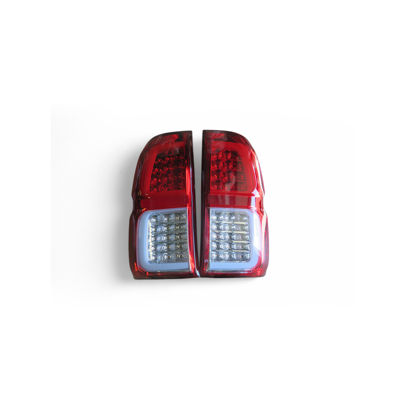 Paire de feux arrières à leds Hilux Revo - design origine avec leds 
