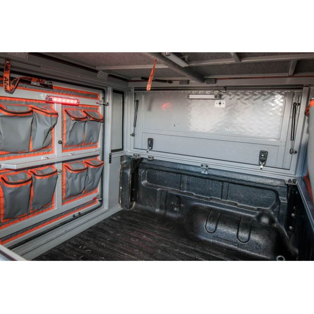 Sacs en toile coté porte hardtop camper Alu-Cab 