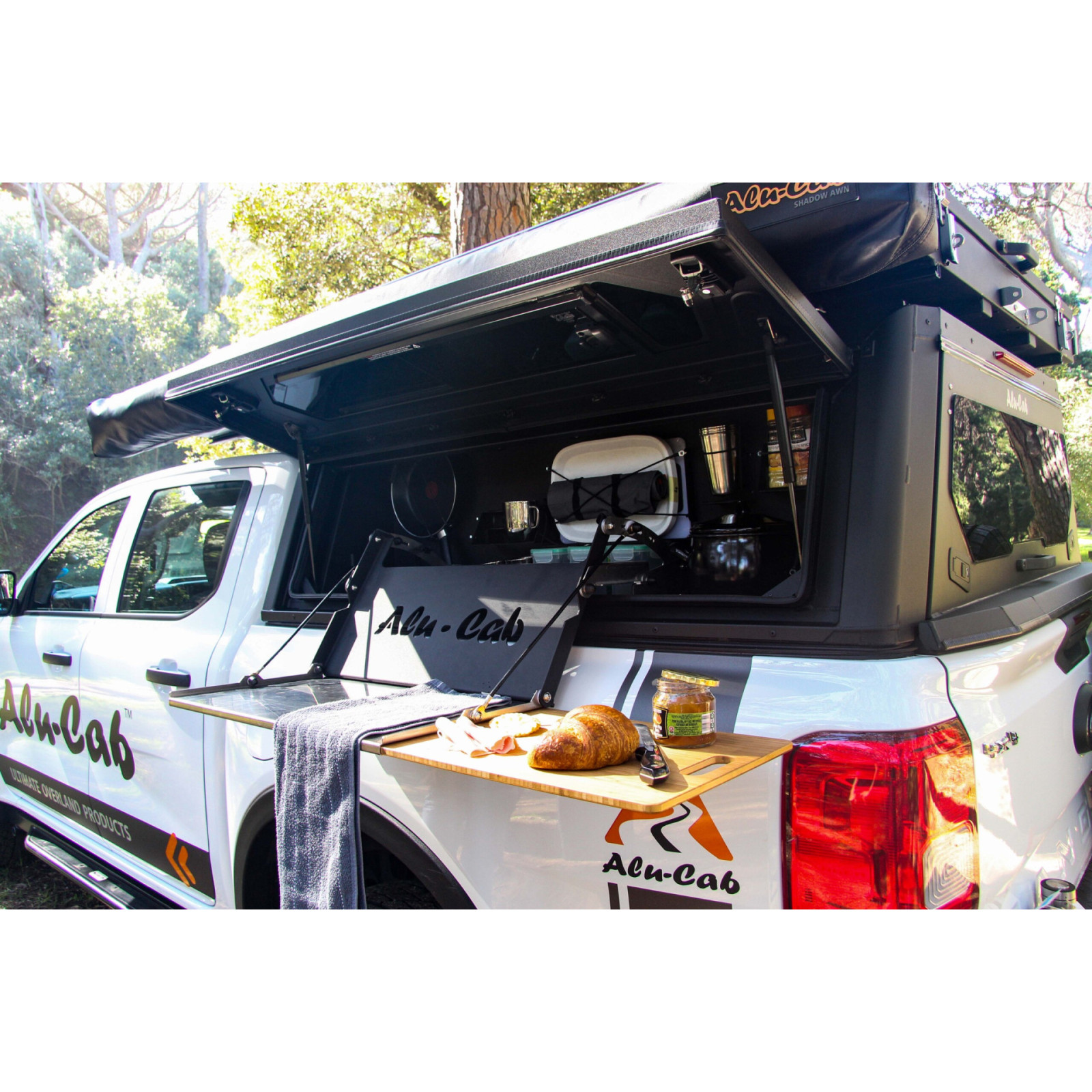 Ensemble de cuisine complet 1250mm avec compartiments latéral pour hardtop Contour Alu-Cab 