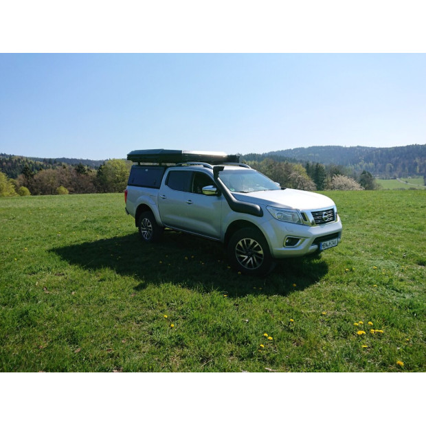 Hardtop Explorer noir lisse Nissan Navara NP300 2016-2021 double cabine Alu-Cab 