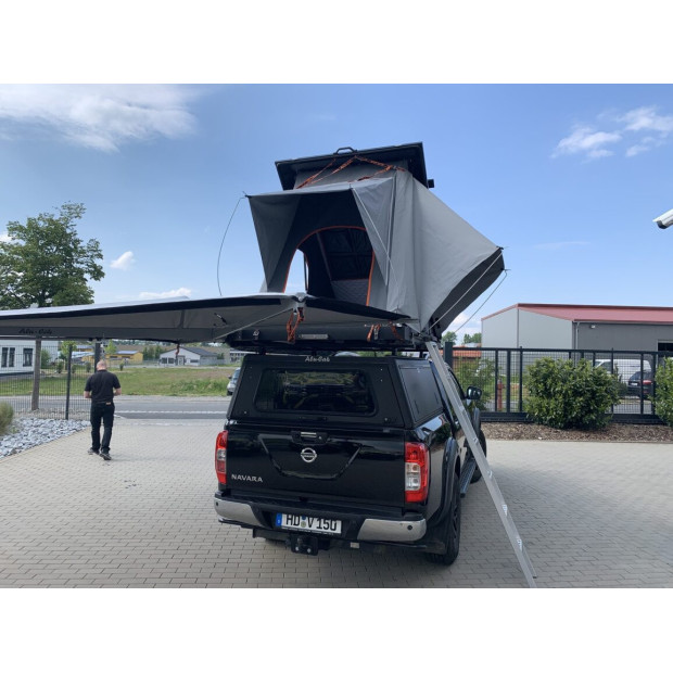 Hardtop Explorer noir lisse Nissan Navara NP300 2016-2021 double cabine Alu-Cab 