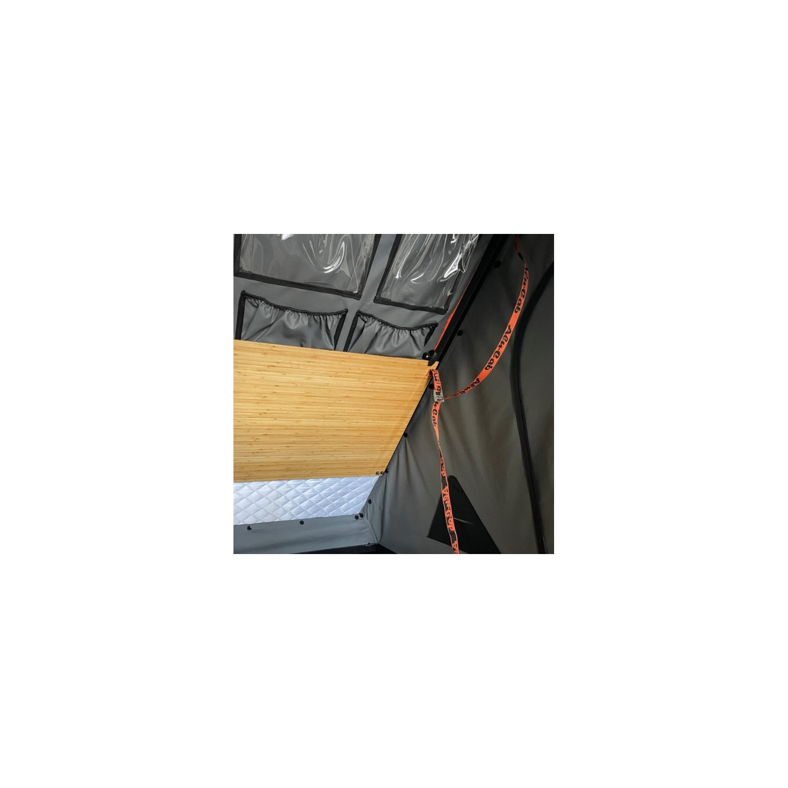 Table inclinable pour tente de toit Gen-R Alu-Cab 