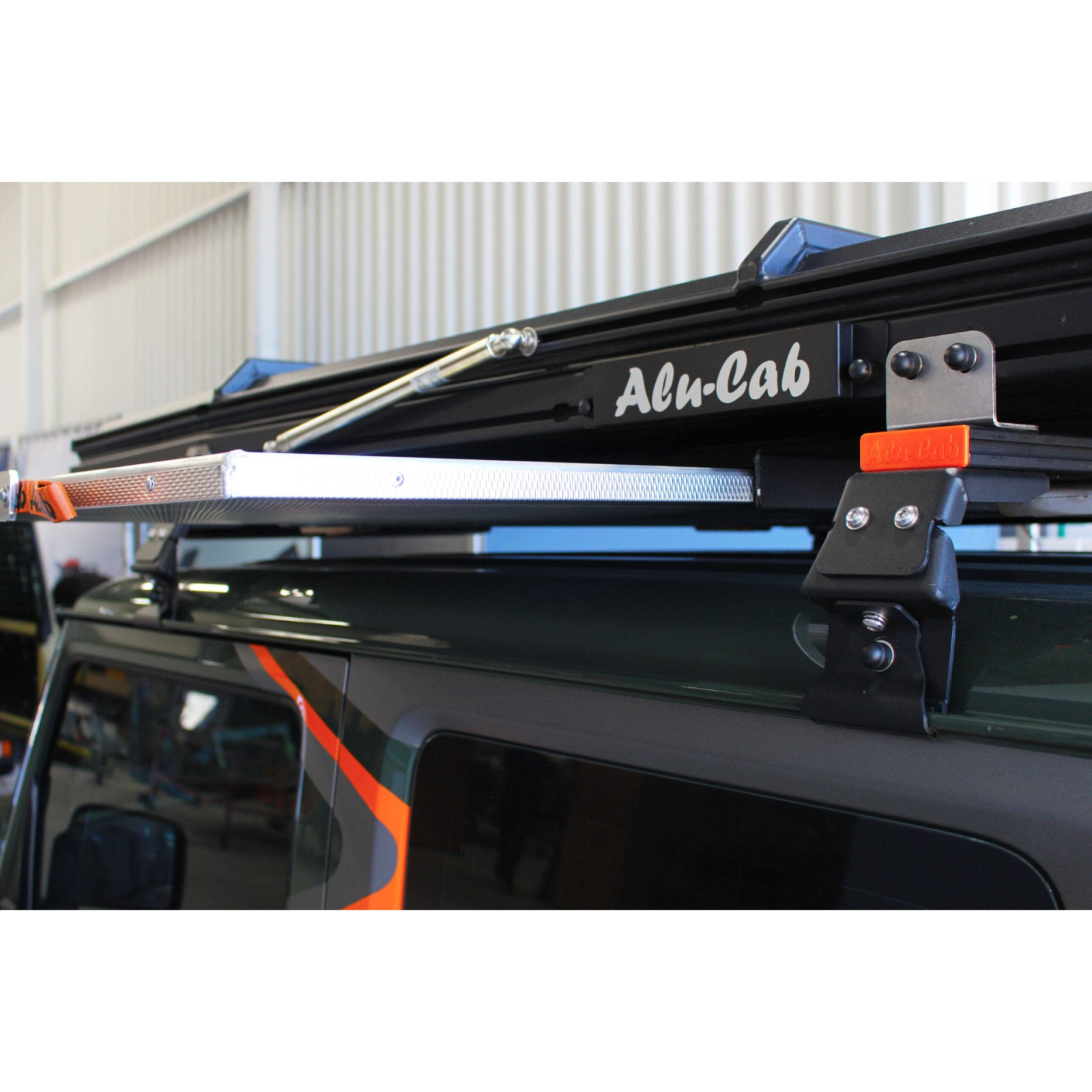 Support de table sous tente de toit LT-50 Alu-Cab 