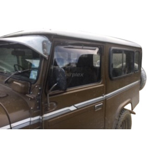 Déflecteur de vitre gros modèle avant gauche BJ4 sans déflecteur