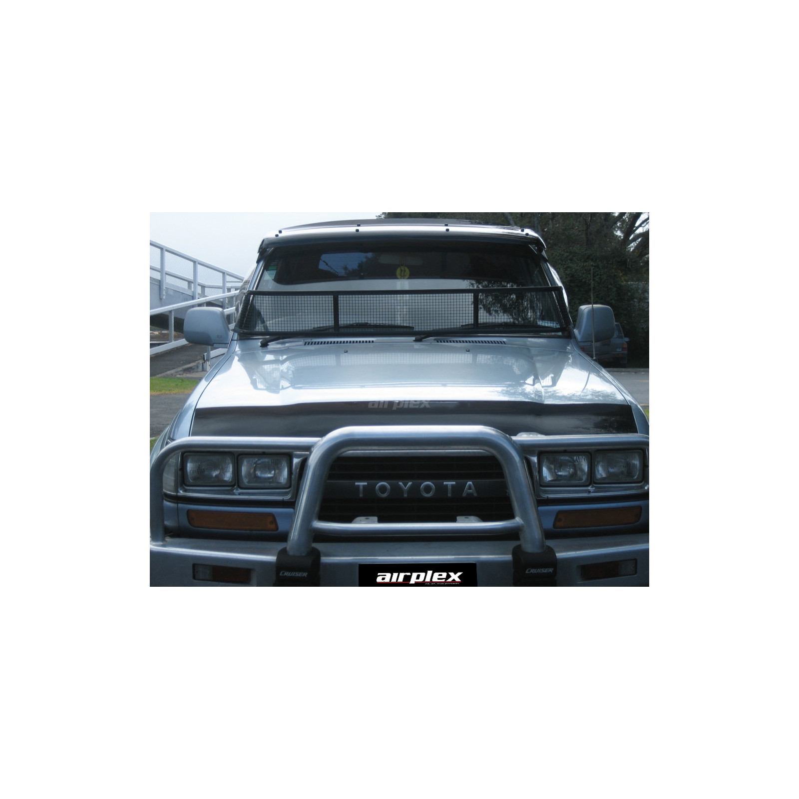 DEFLECTEUR CAPOT HDJ80