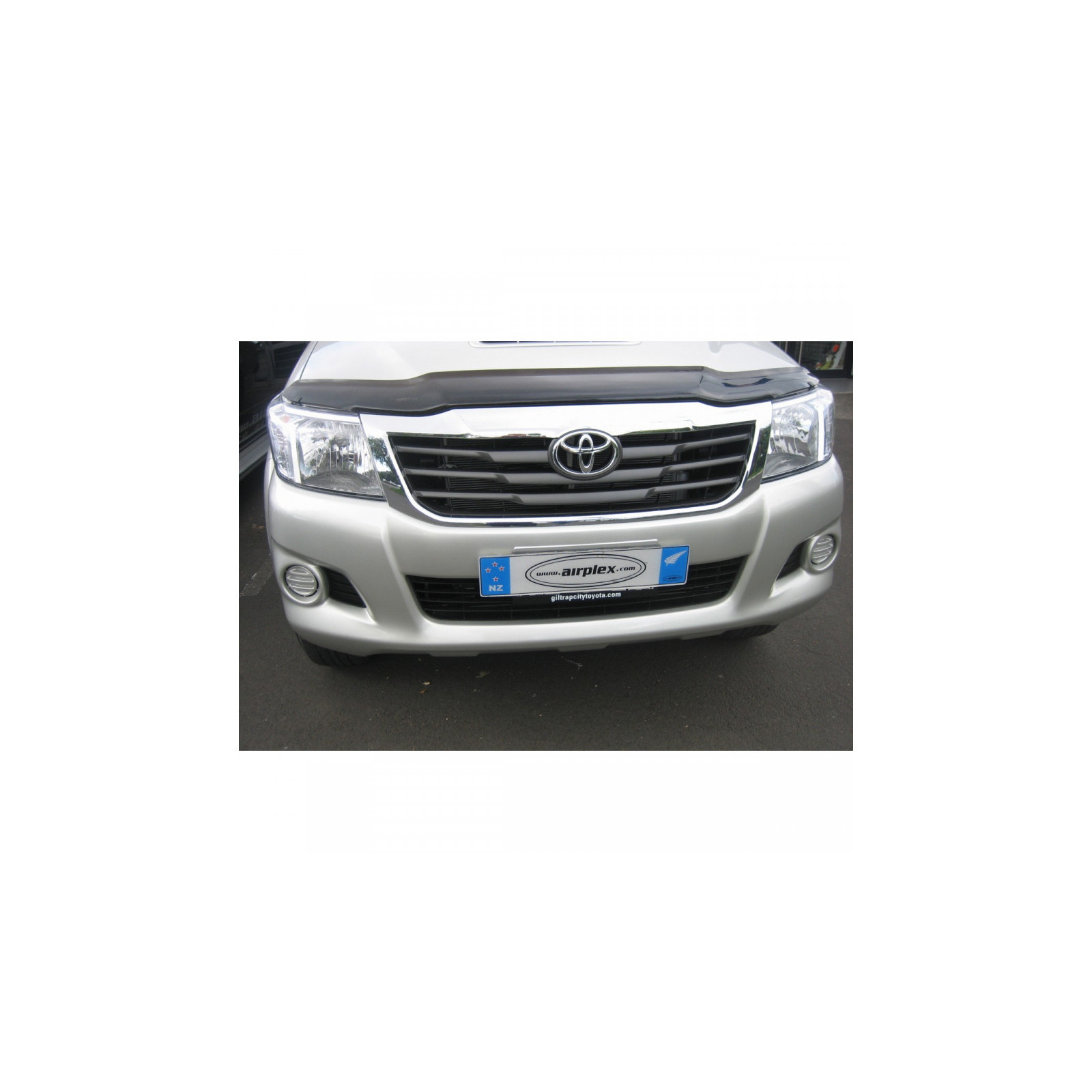 Déflecteur capot Hilux Vigo après 2012