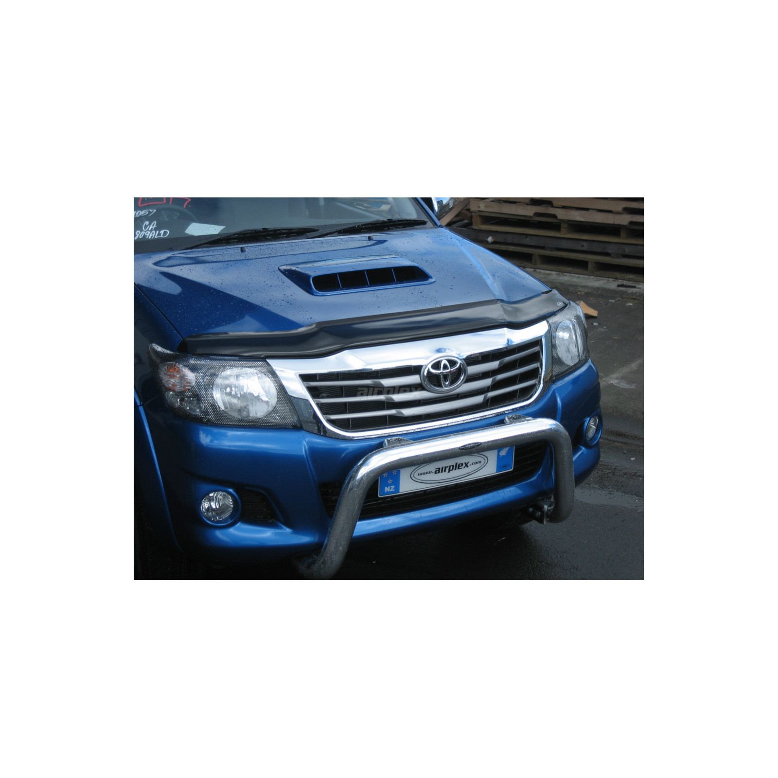 Déflecteur capot Hilux Vigo après 2012