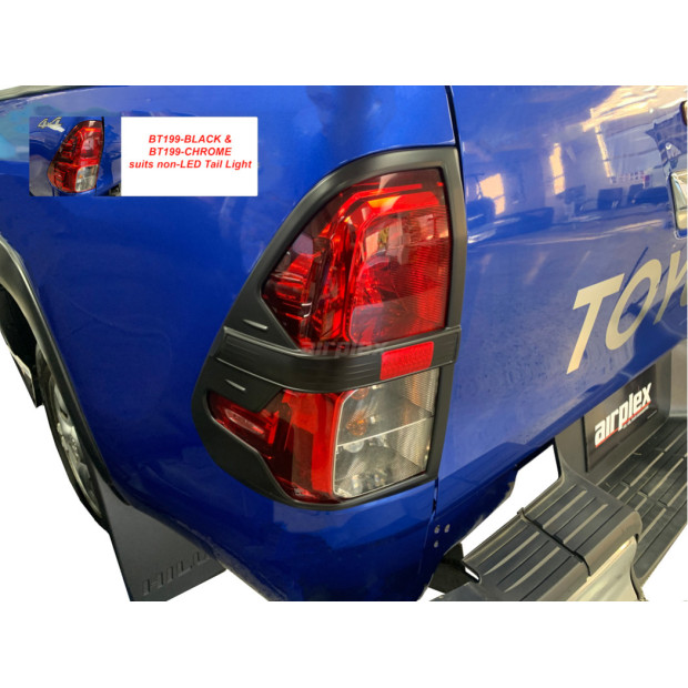 PROTECTION FEUX AR NOIR HILUX REVO