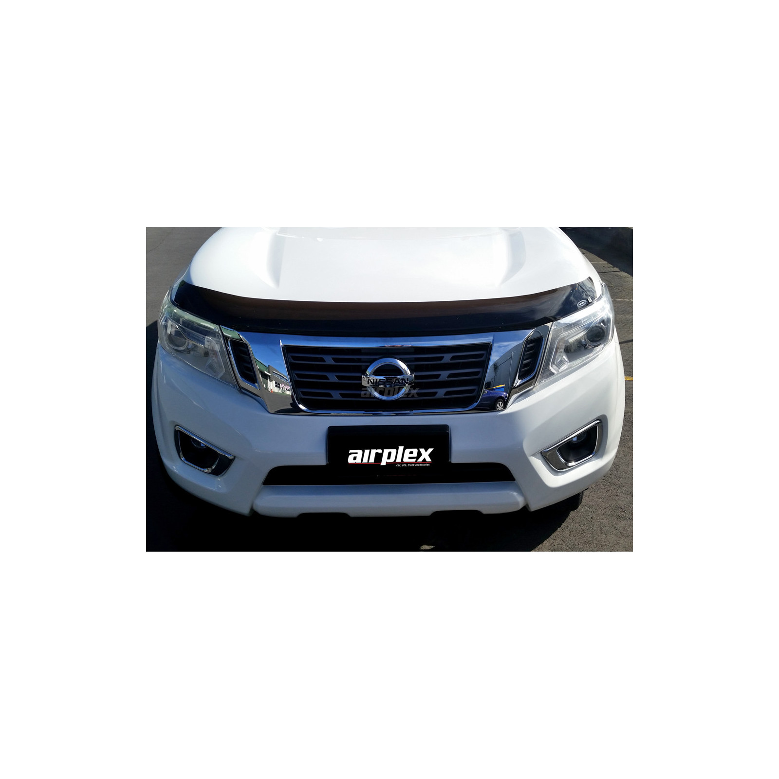 PROTECTION PHARE NAVARA D23