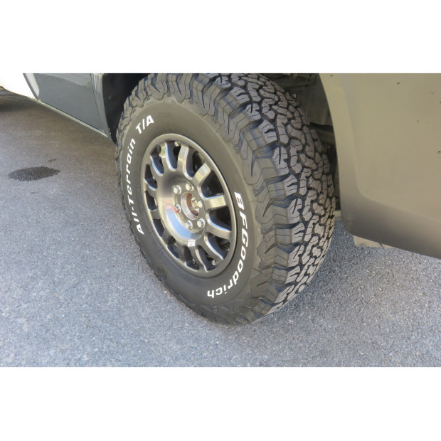 Jante aluminium Braid Fullrace grise 7x16 Mercedes Sprinter 4x4 W907 W906