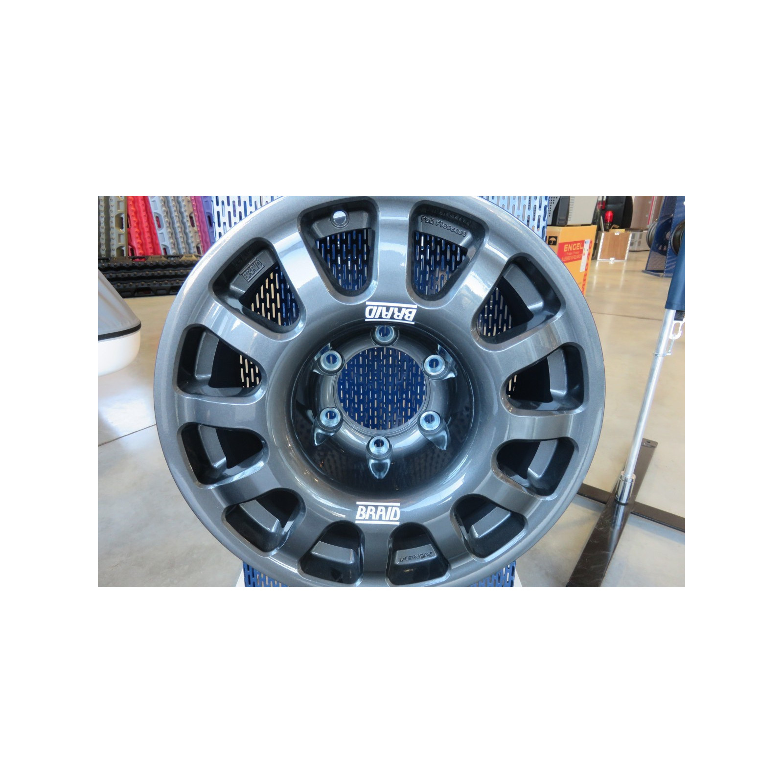 Jante Alu Braid Fullrace Grise 7x16 6x139 7 ET-10 J9 Vigo J8