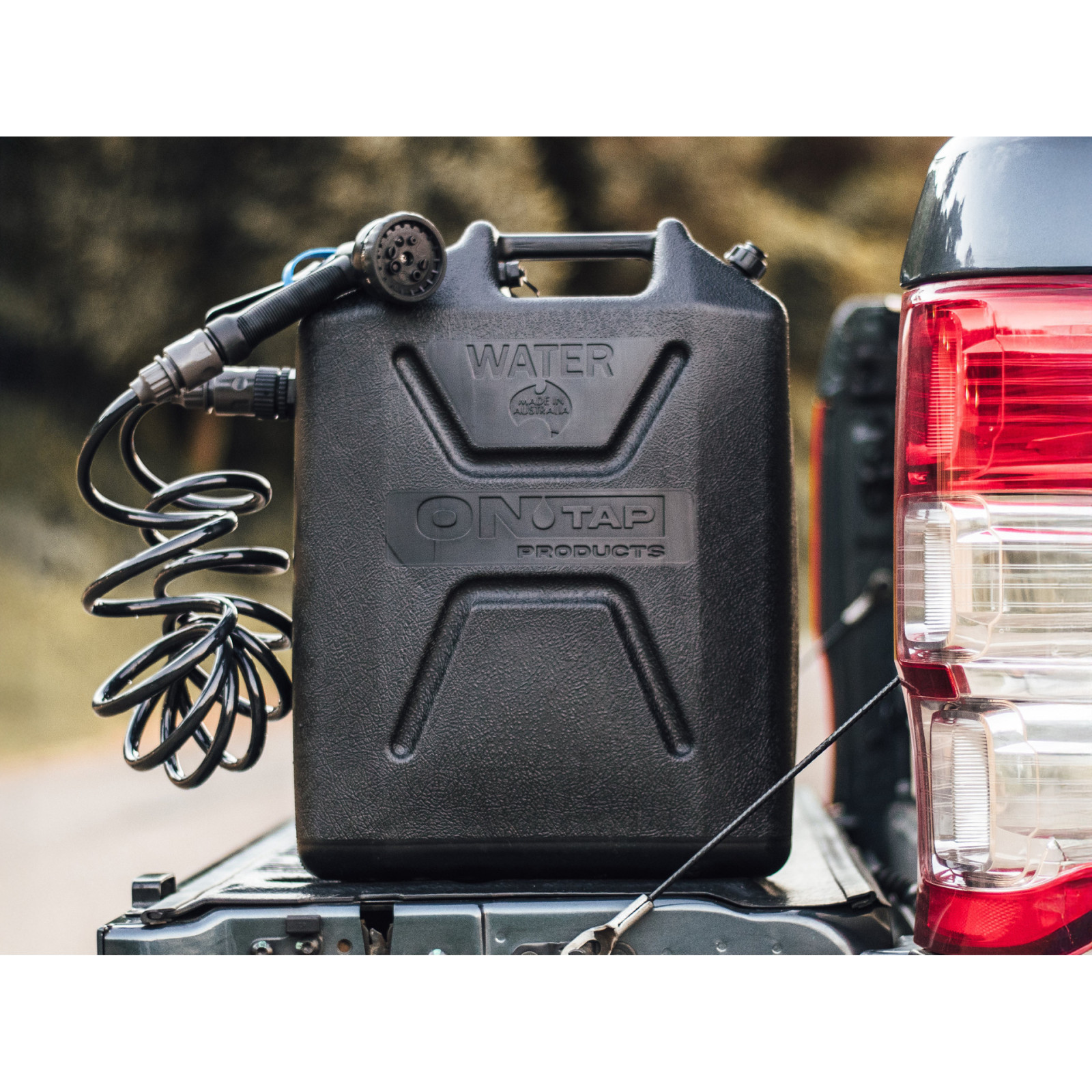 Douche portable Jerry Can 22L 12v Ontap noire