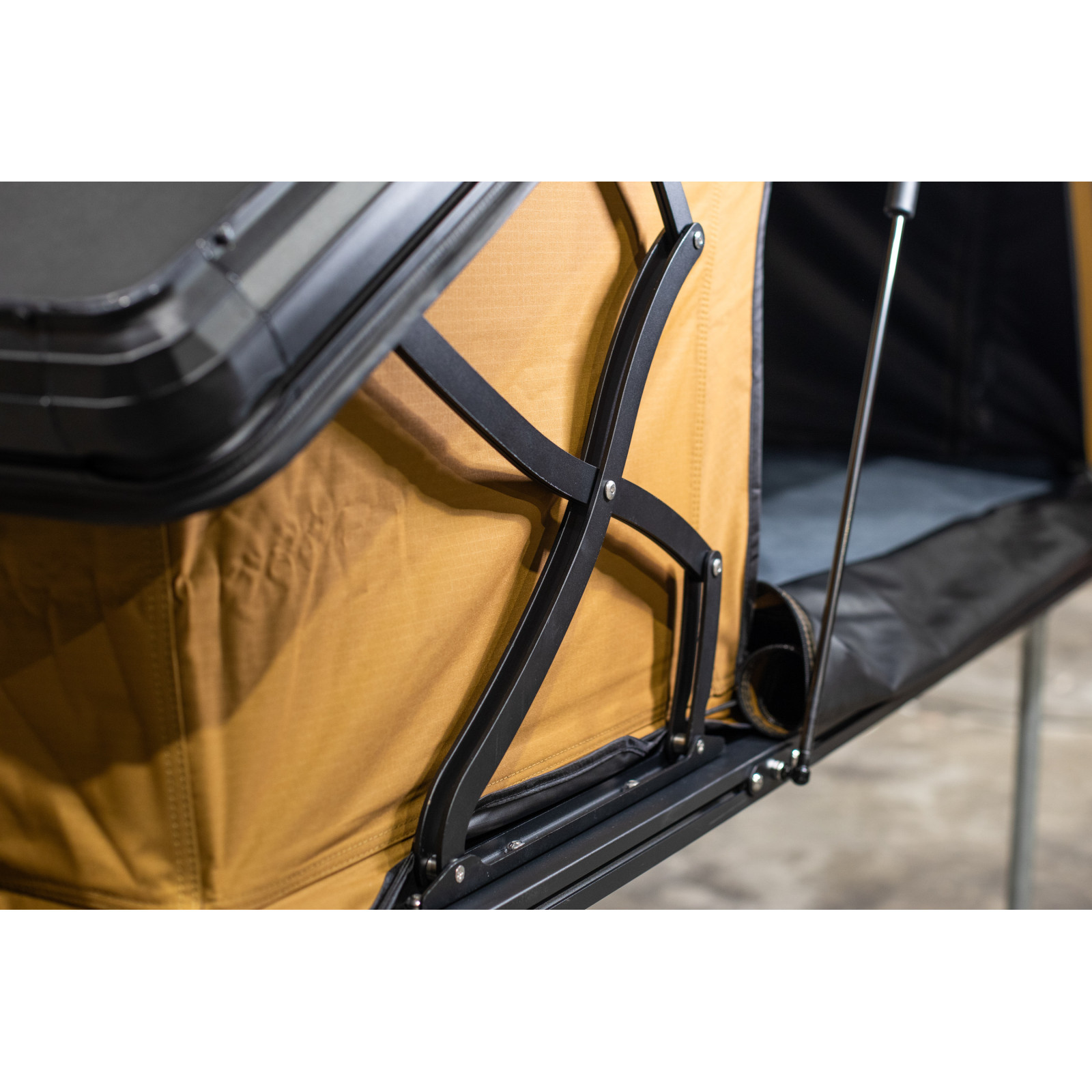 TENTE DE TOIT ALUMINIUM SNUG JURA