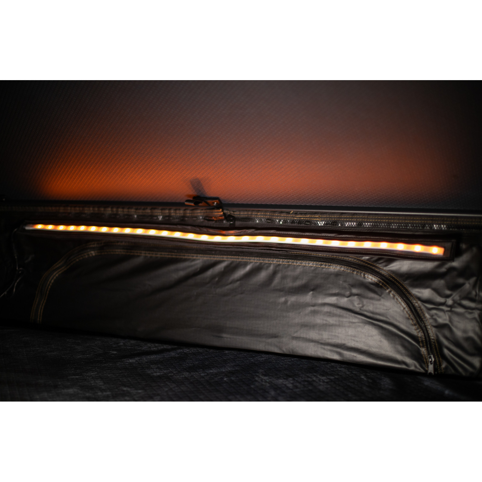 TENTE DE TOIT ALUMINIUM SNUG JURA