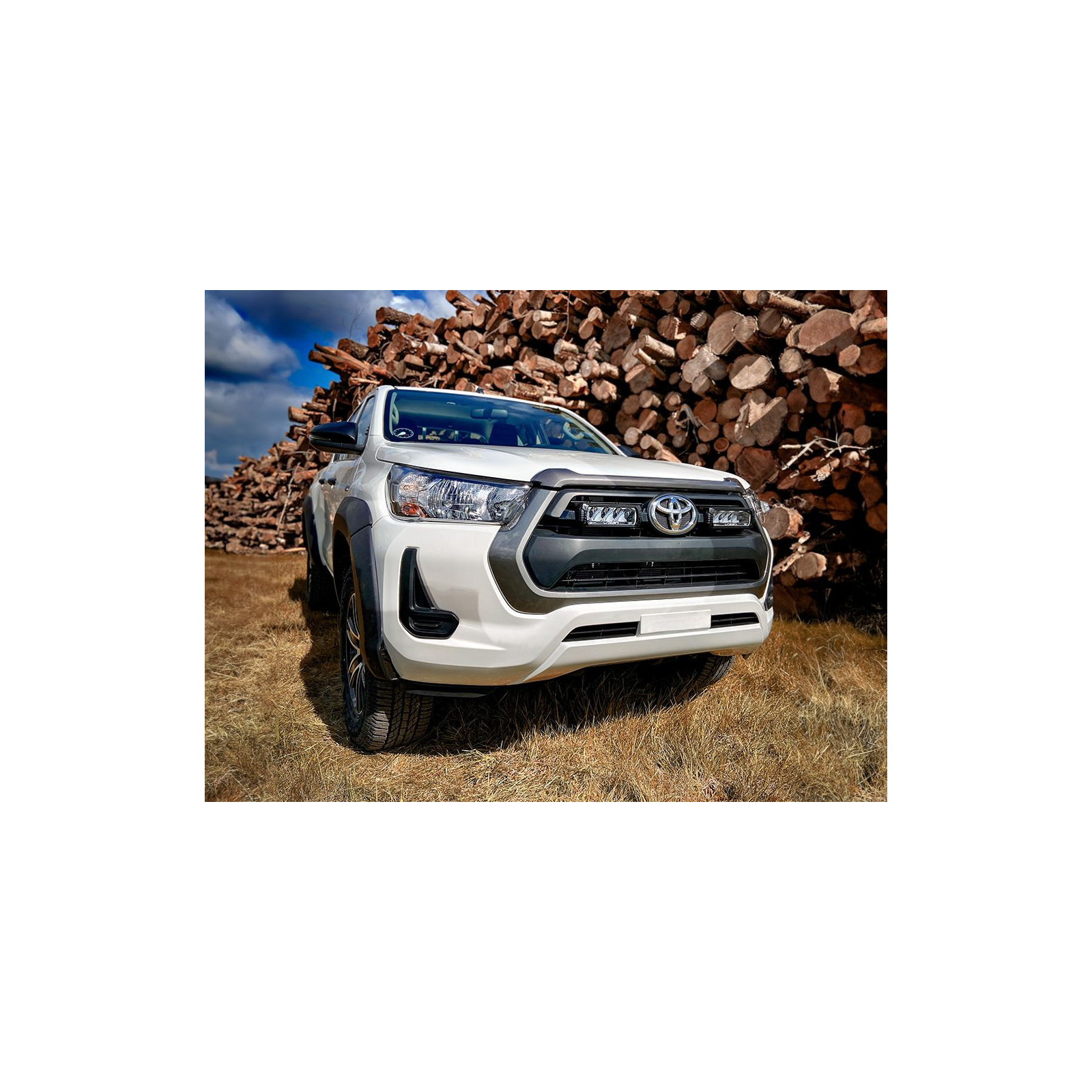 KIT MONTAGE RRR4 & LINEAR 6 CALANDRE TOYOTA HILUX 2021+