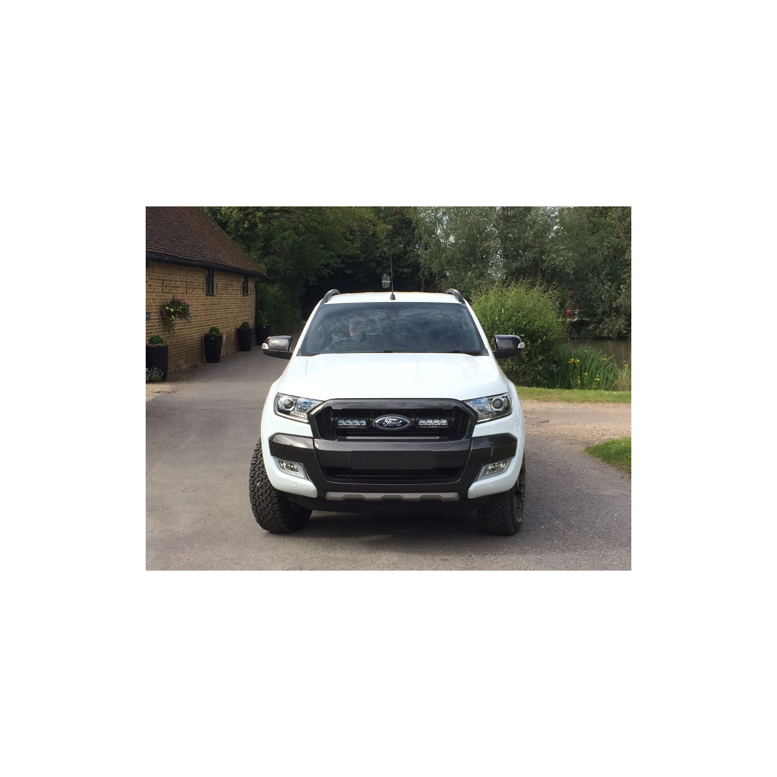 KIT MONTAGE RRR4 CALANDRE FORD RANGER 2016-2019