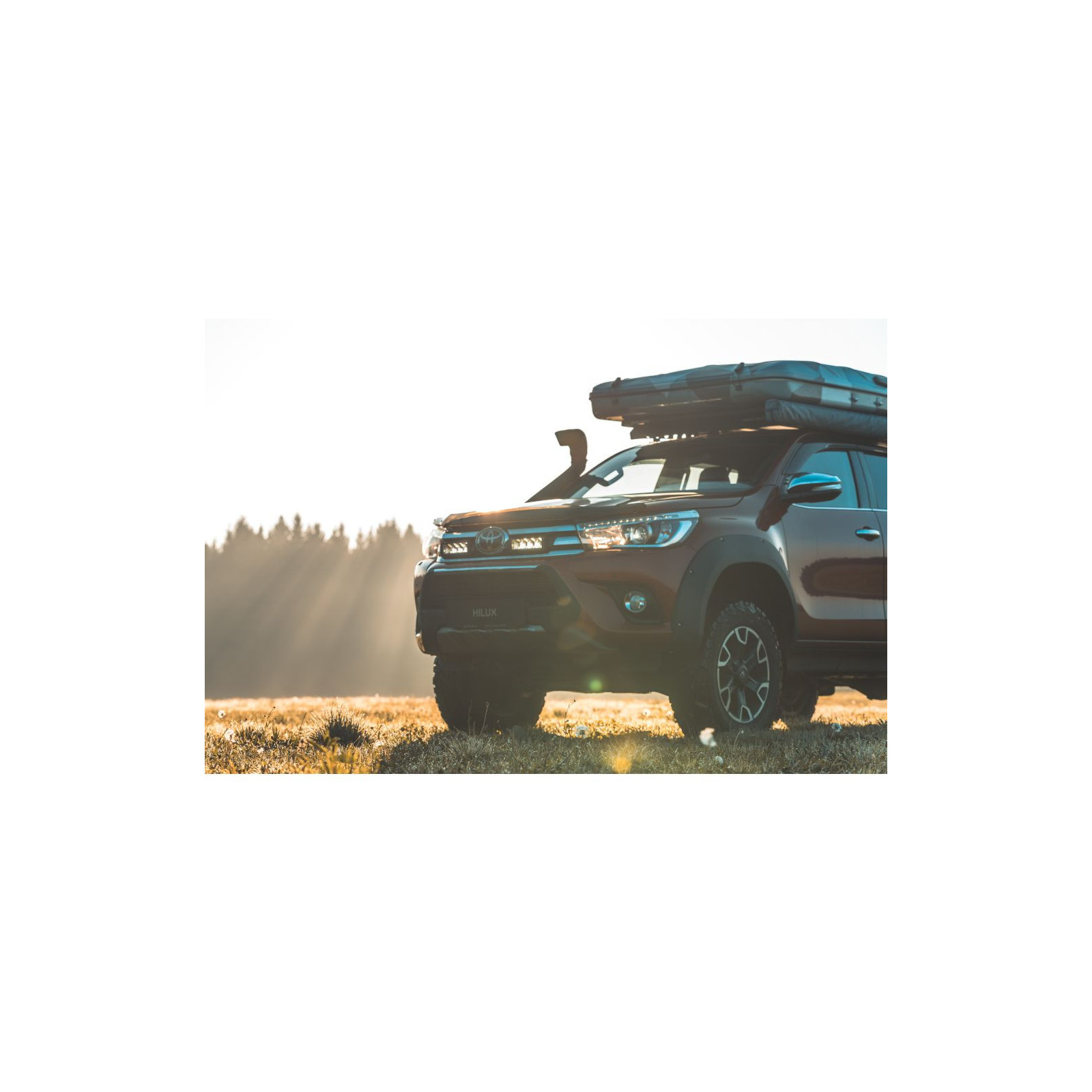 KIT MONTAGE RRR4 CALANDRE TOYOTA HILUX 2017+